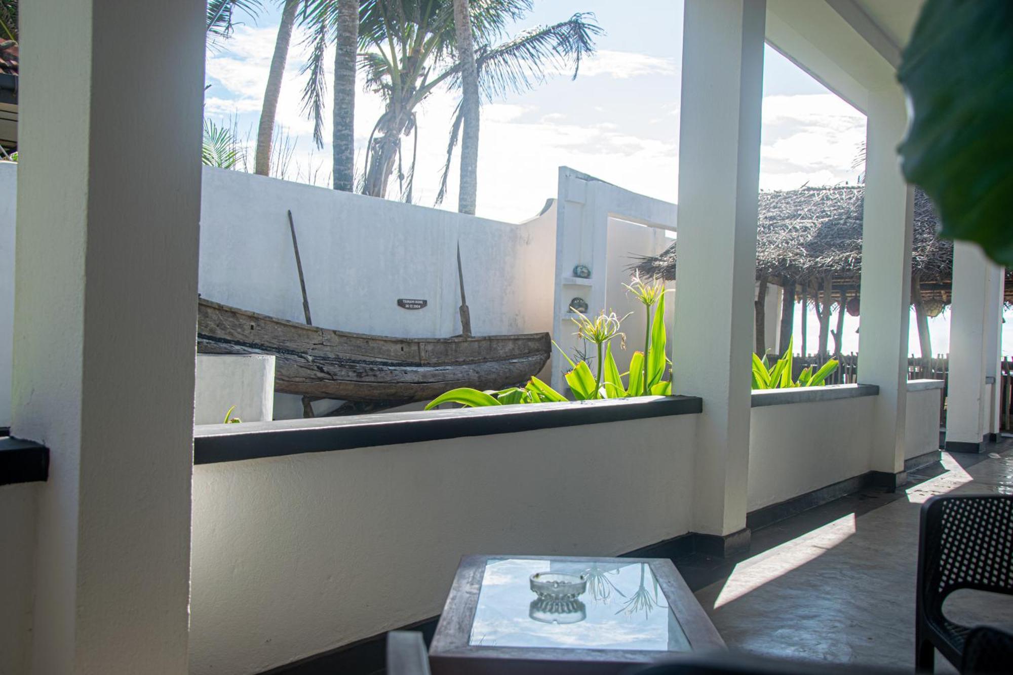 Bed and Breakfast Sailors' Bay Hikkaduwa Exterior foto