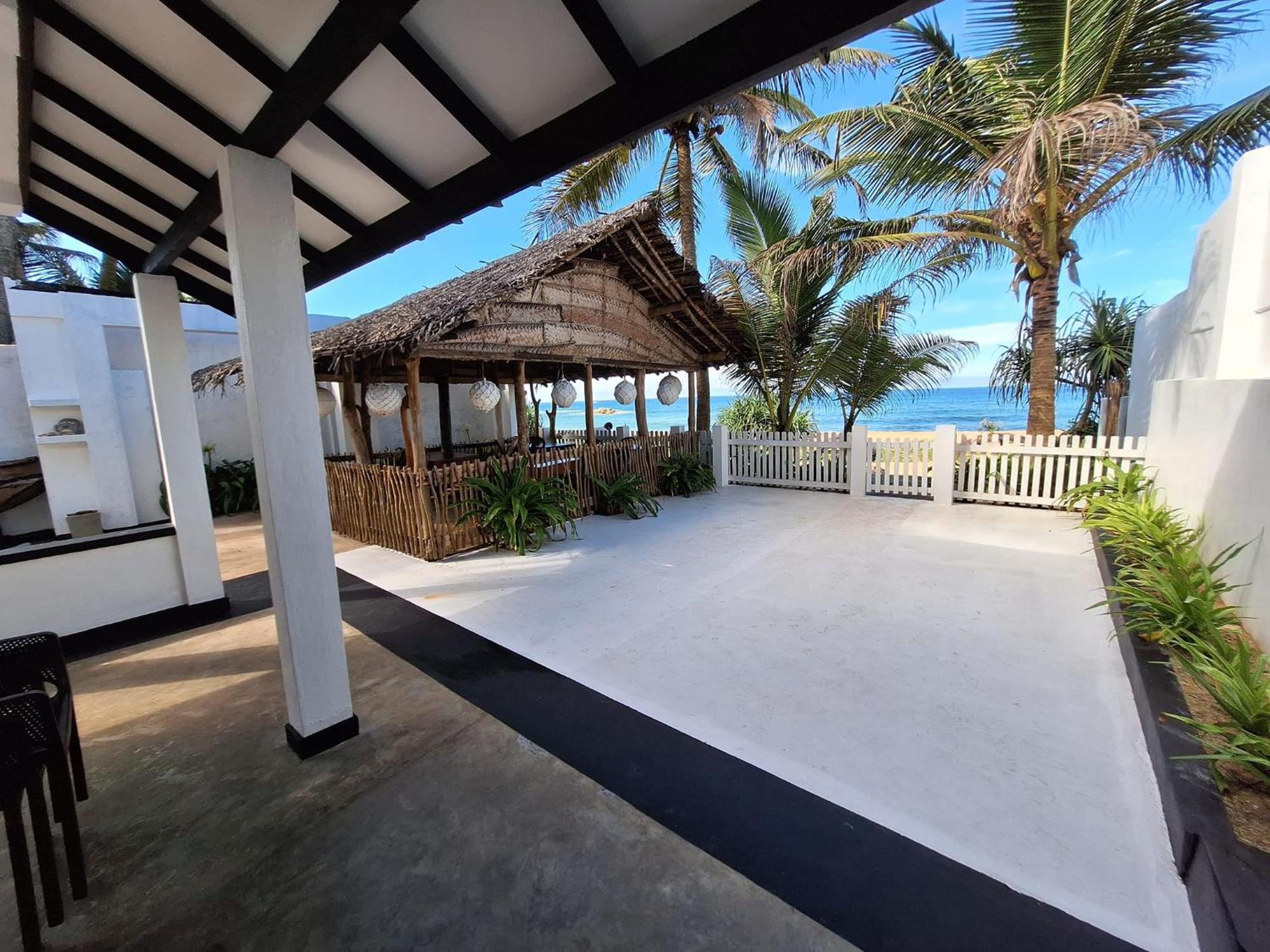 Bed and Breakfast Sailors' Bay Hikkaduwa Exterior foto